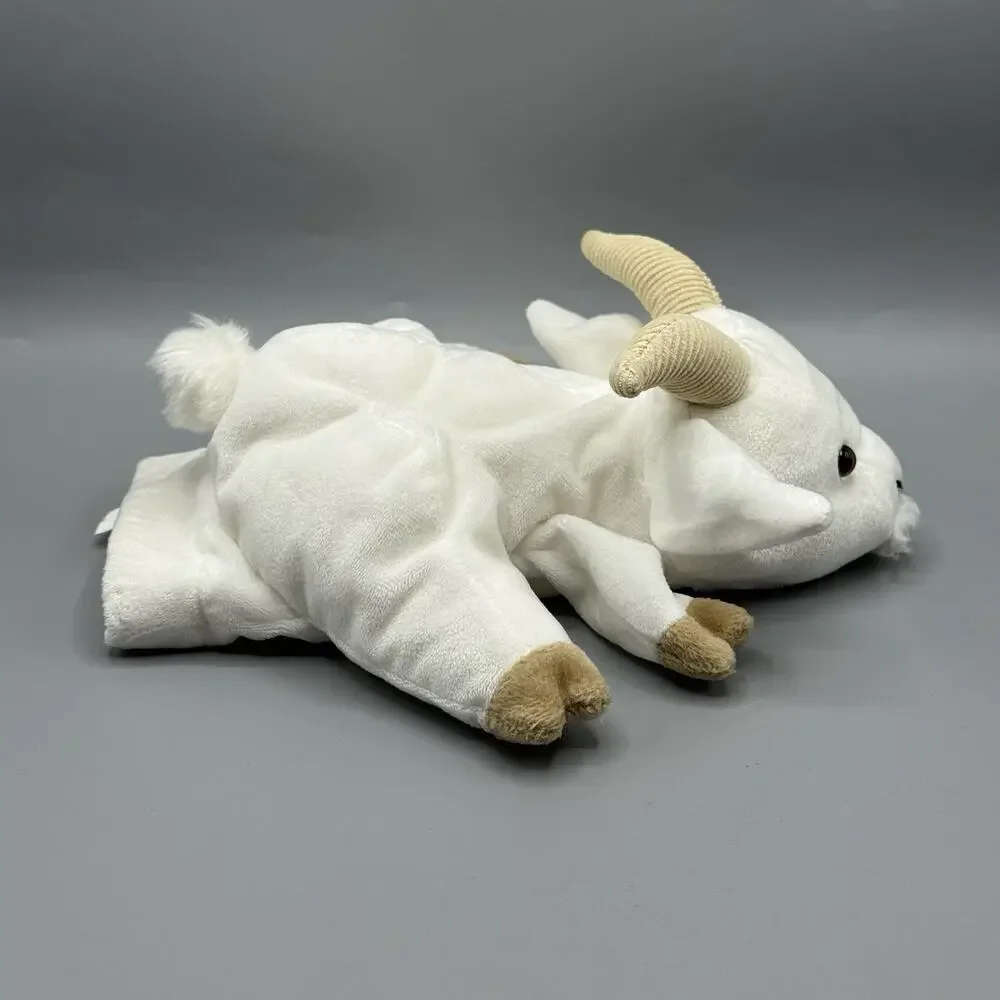 Caltoy white goat